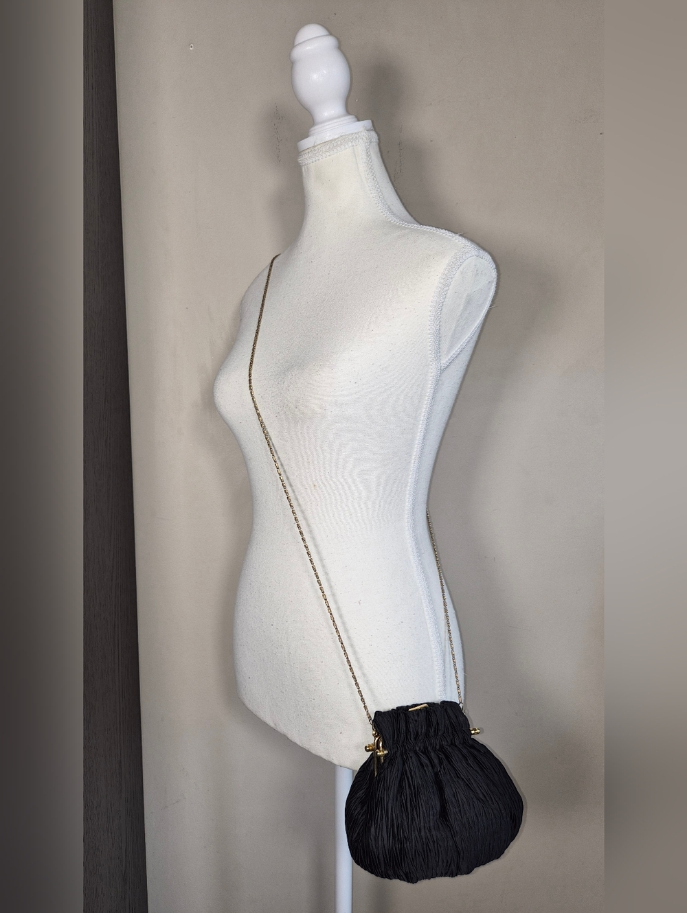 5 For $25✨️Vintage Clutch Bag Gold Chain Black Purse Cross Body Bag Handbag - Picture 2 of 10